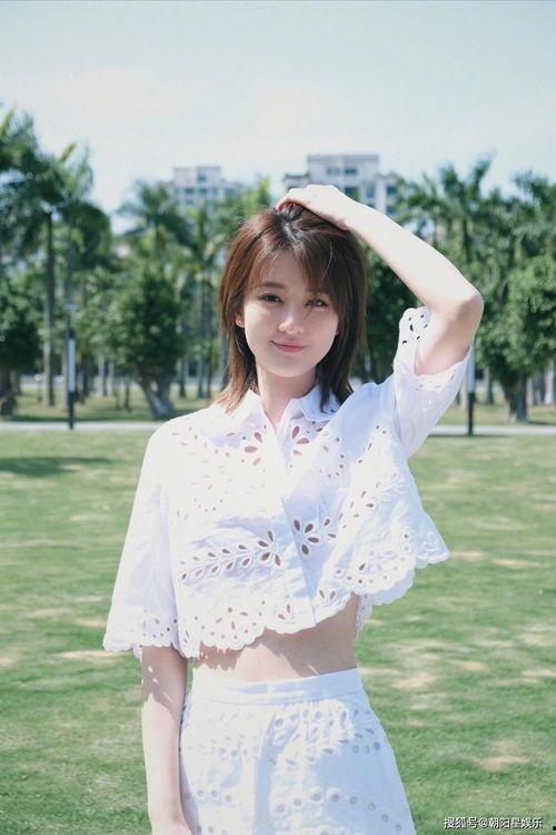 娱乐吃瓜酱背影图片大全,娱乐吃瓜酱背影图片大全揭秘